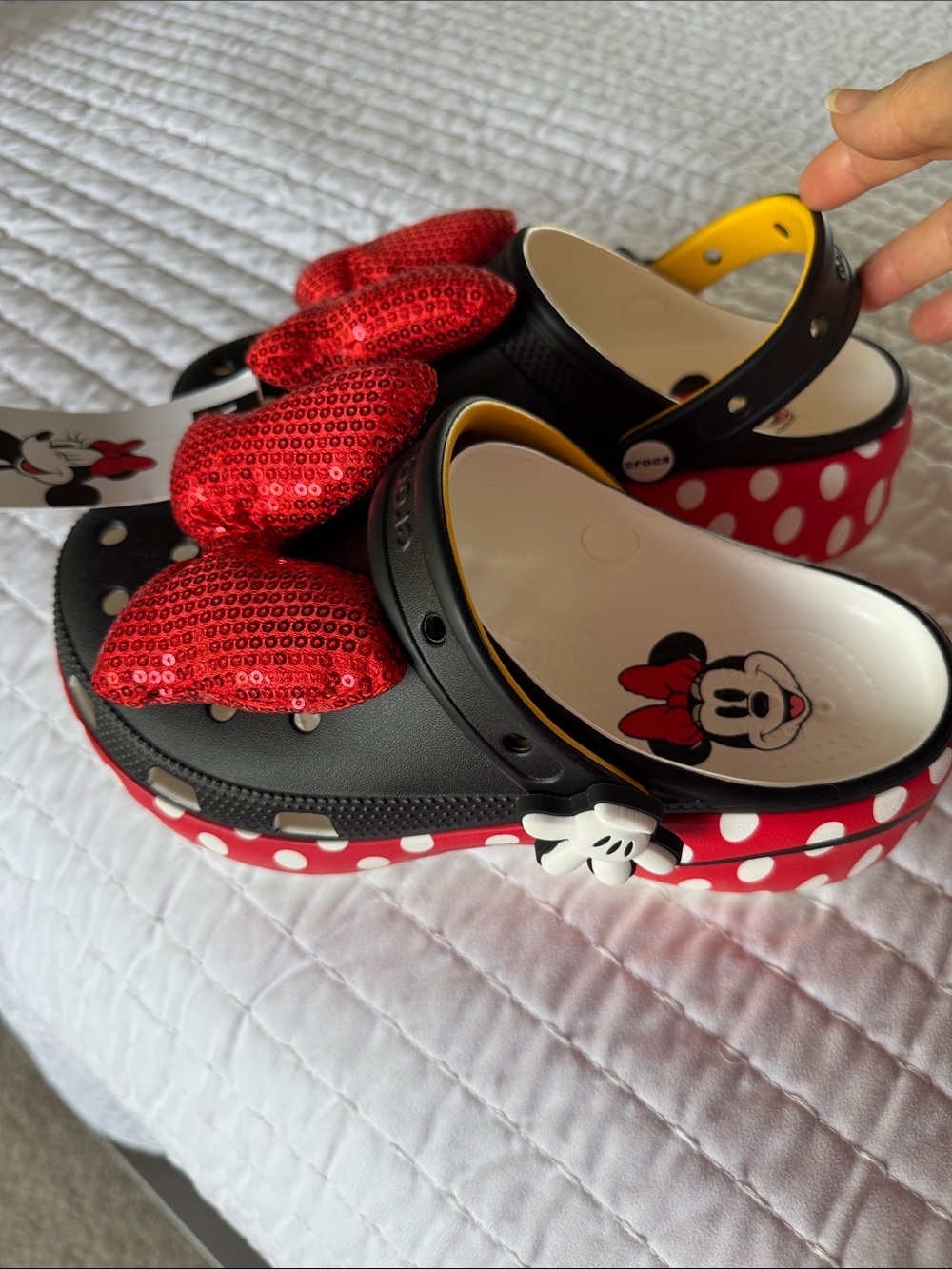 Official Disney Minnie Mouse Platform Crocs with Sequin Red Bows - Picture 12 of 14